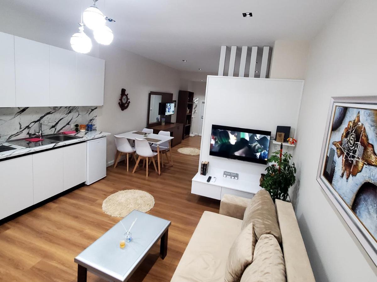 Appartement Armando'S House Durrës Extérieur photo